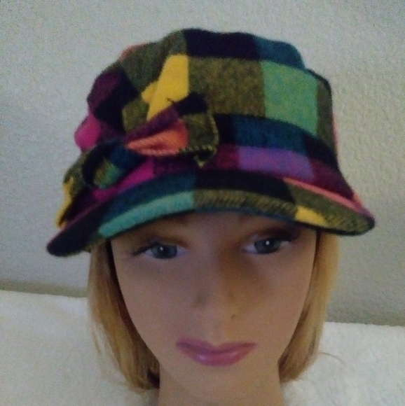 D&Y Women's Hat for Winter - Picture 8 of 8